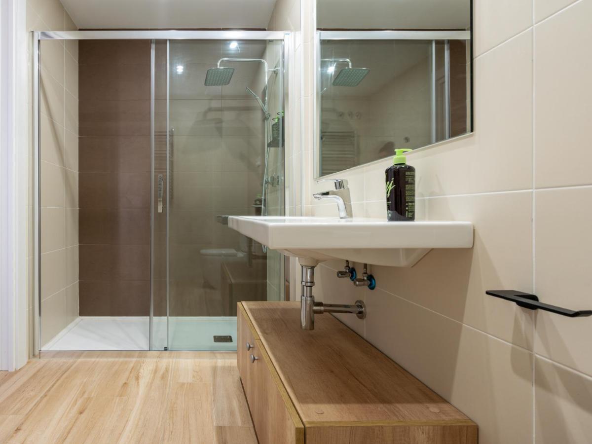Limehome Barcelona Carrer De Besalu 90 - Estancia Temporal Exterior photo